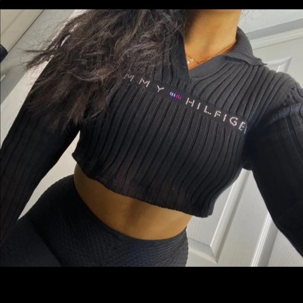 tommy hilfiger sweater crop top
